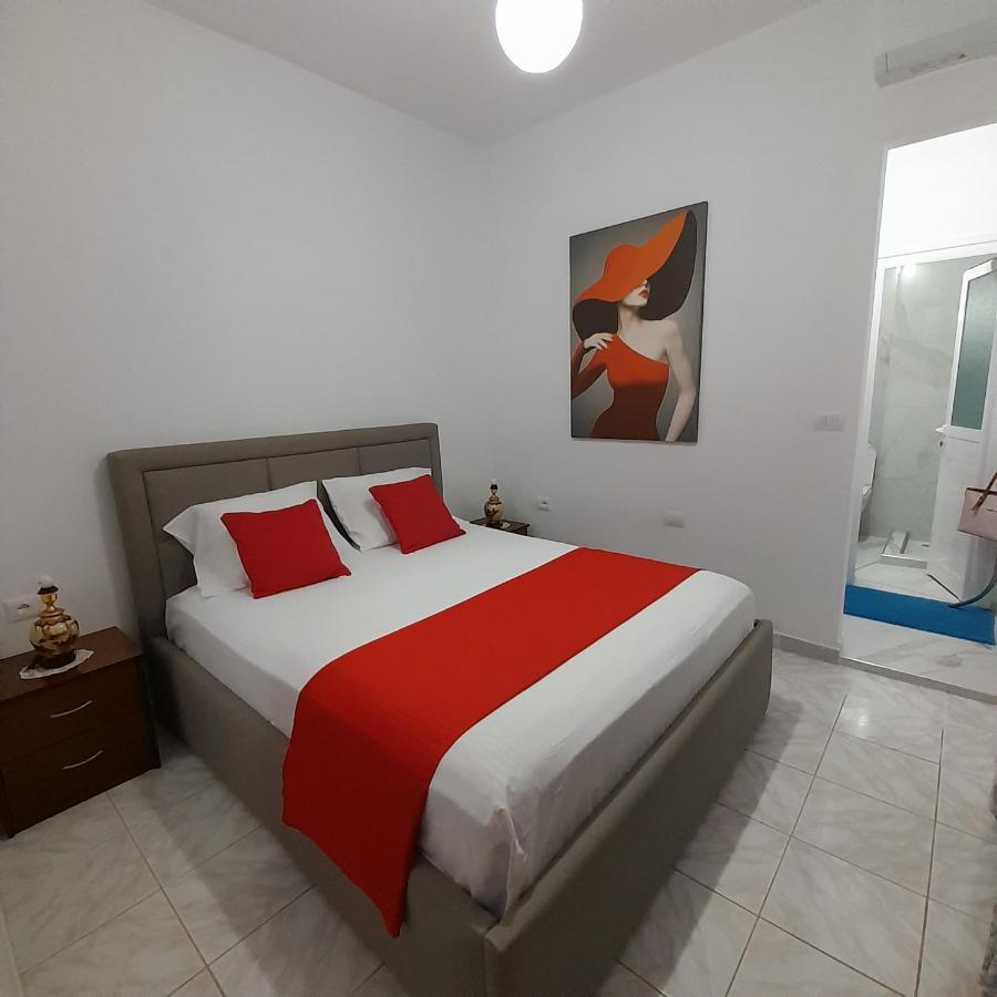 Luxury Dennis Home Sarandë Exterior foto
