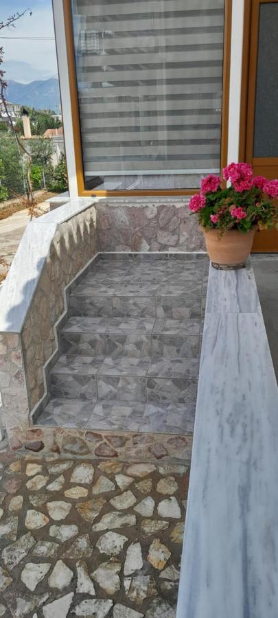 Luxury Dennis Home Sarandë Exterior foto