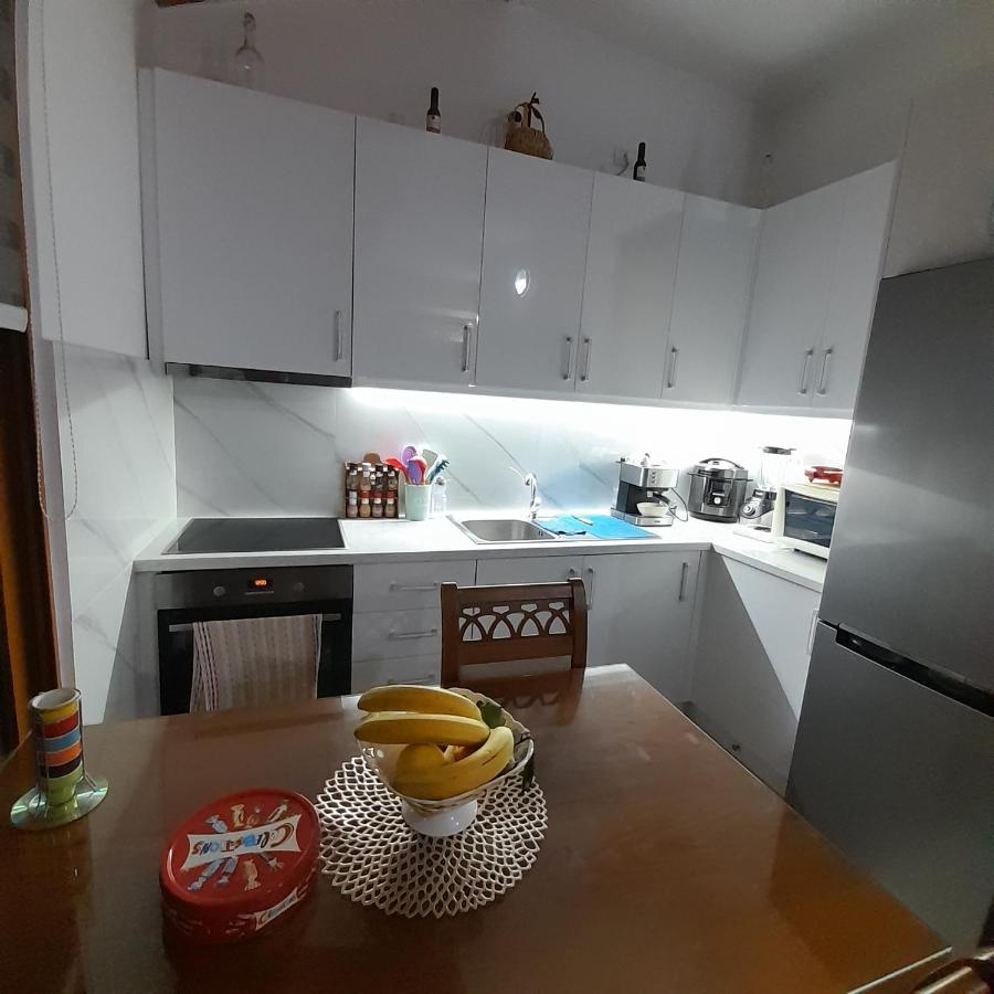 Luxury Dennis Home Sarandë Exterior foto
