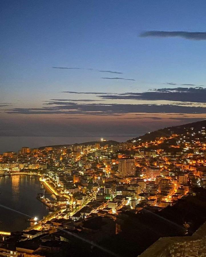 Luxury Dennis Home Sarandë Exterior foto